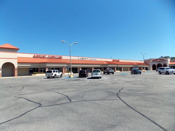 Panama Plaza: 1350 W 15th St, Panama City, FL 32401